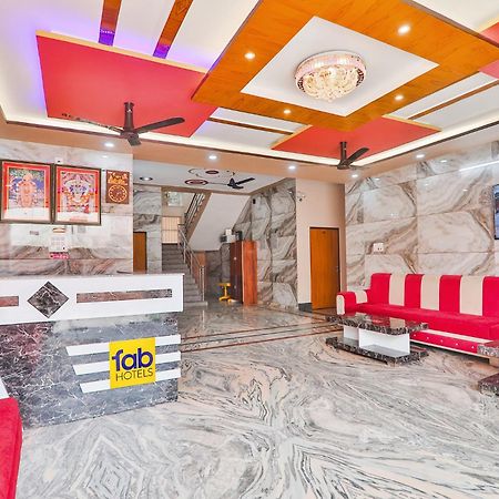Fabhotel Shree Venkatesh Nileyam Ayodhya Exterior foto